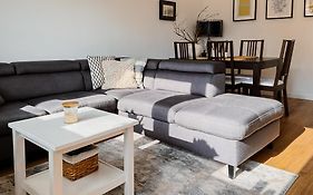 Apartament White